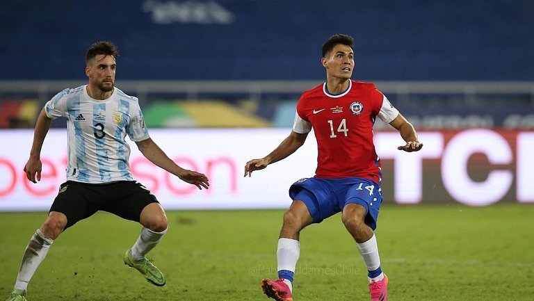 Кем Зенит продолжит усиливать состав перед ЛЧ? На этот раз руководство чемпионов России обратило внимание на игрока сборной Чили. 