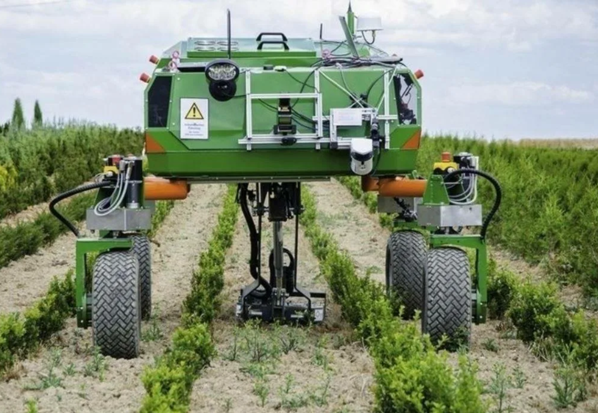 Fendt агробот xaver. Agrobot sw6010. Роботы в сельском хозяйстве. Amazone bonirob. Роботизация сельского хозяйства.