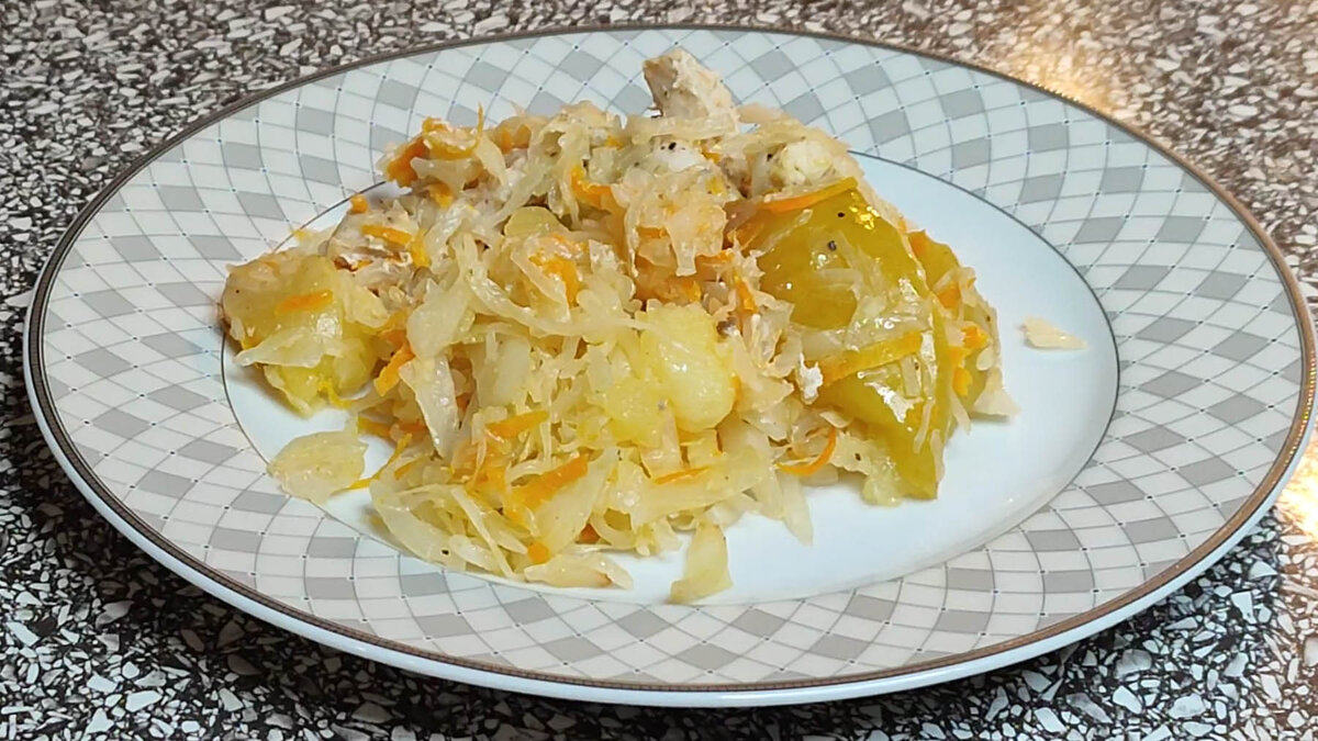 Капуста с яблоками и мясом в рукаве. Всего 61 ккал на 100 гр. Ешь, сколько  хочешь | Куклы и кухня Марины Еремеевой | Дзен