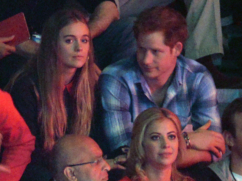    Крессида Бонас и принц Гарри на свиданииLegion-Media