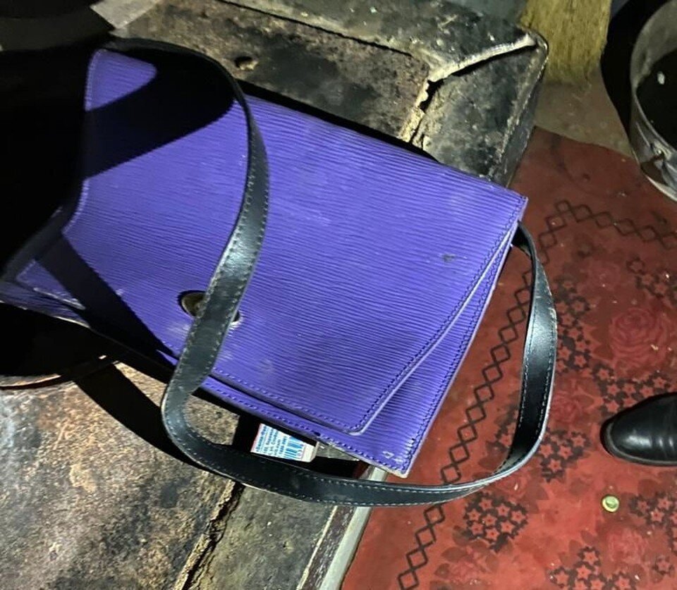     Клатч вытащили из печи.  ГУ МВД по Волгоградской области