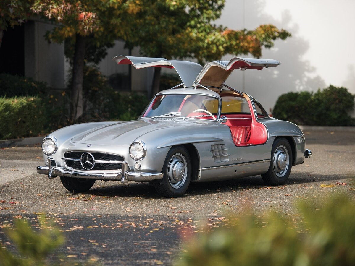 Mercedes Benz 300SL Gullwing