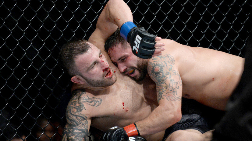  Хавьер Мендес, тренер чемпиона Абсолютного бойцовского чемпионата (UFC) в лёгком весе Хабиба Нурмагомедова, хотел бы в перспективе всё же увидеть бой своего подопечного с американцем Тони Фергюсоном.