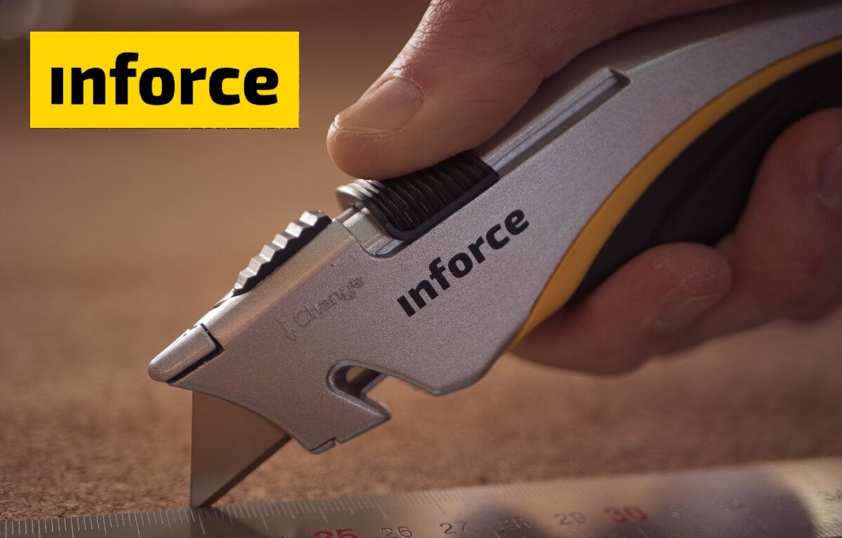 Inforce нож. Трапециевидный нож с лезвиями двух видов inforce 06-02-08. Inforce строительный нож. Лезвия трапецеидальные.