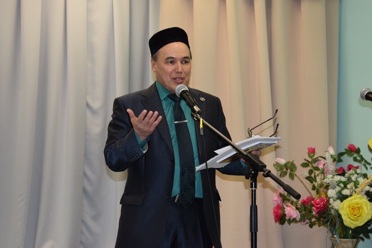 Урал Кулушев