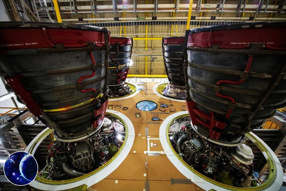 НАСА заключило контракт с компанией Aerojet Rocketdyne из Сакраменто, штат Калифорния, на производство 18 дополнительных ракетных двигателей системы космических запусков (SLS) RS-25 для поддержки миссий Artemis на Луну. Четыре двигателя RS-25, показанные здесь, прикреплены к основной ступени SLS, которая отправит миссию Artemis I на Луну. В настоящее время этап проходит серию испытаний Green Run на испытательном стенде Космического центра Stennis вблизи залива Сент-Луис, штат Миссисипи. Дополнительные двигатели будут поддерживать будущие полеты SLS в глубокий космос.