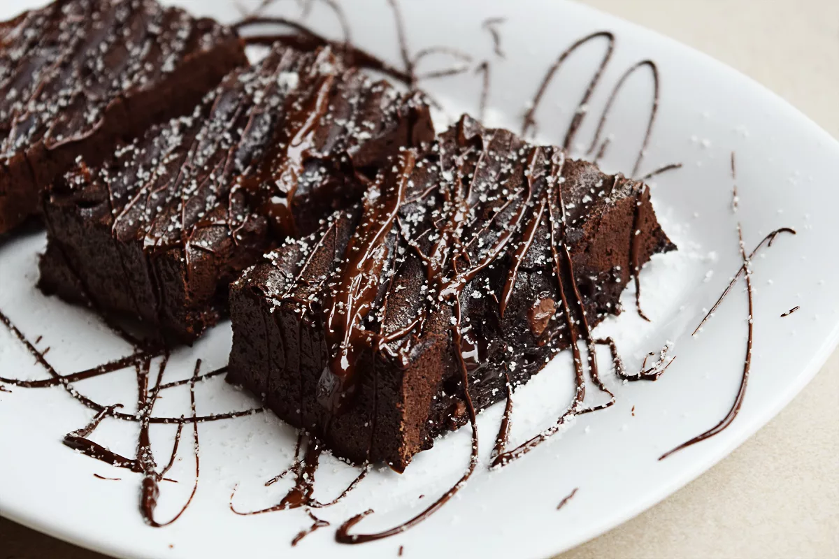 Najlepšie brownies Víkendová Cukrárka Recipe Desserts, Brownies, Food