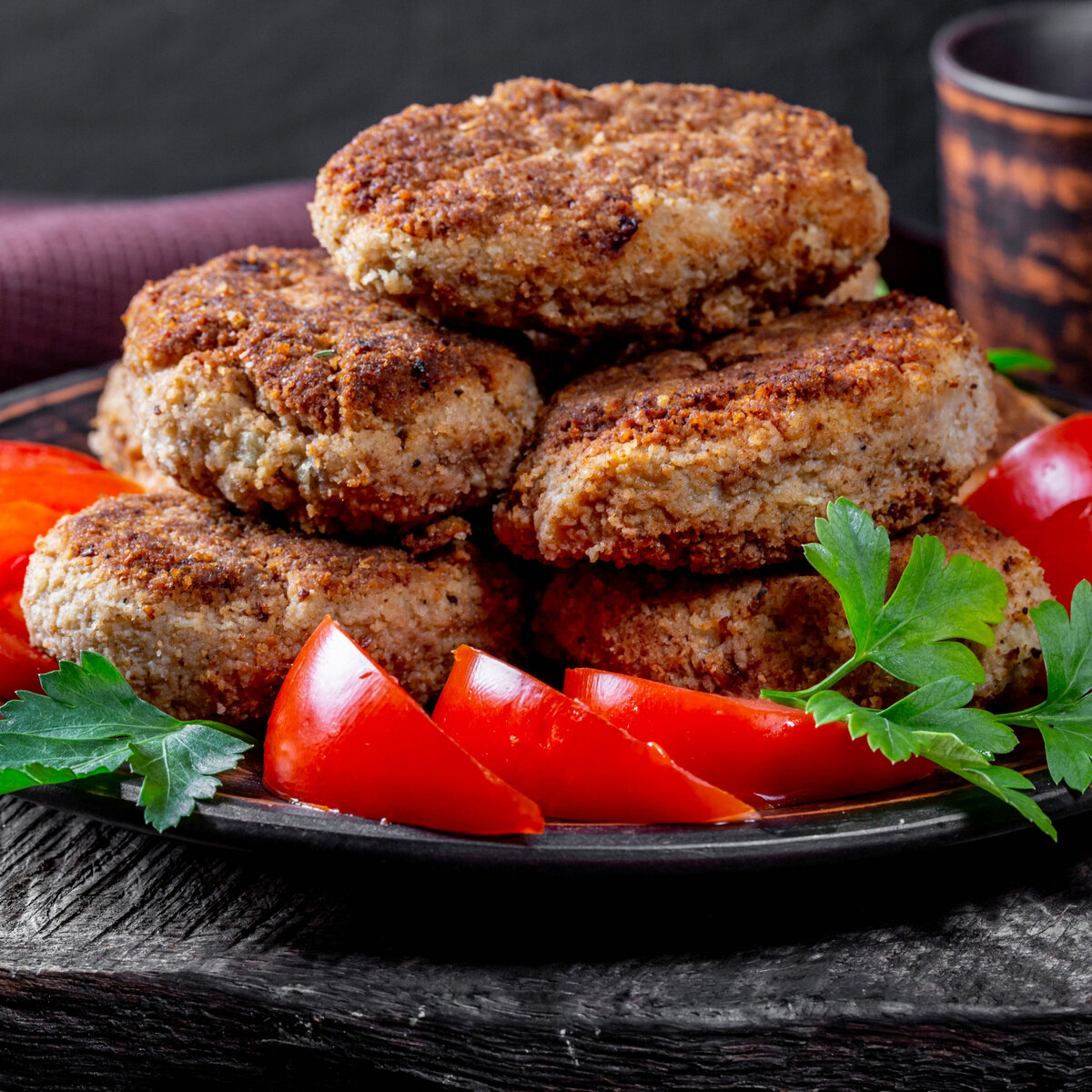 Рецепт вкусных сочных котлет из говядины. Красивые котлеты. котлеты из оленины &quot;охотничьи&quot;. фотообои котлета.