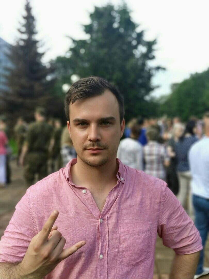 Эта фотография сэнсэя из его живого журнала Yurka-ximik.livejournal.com