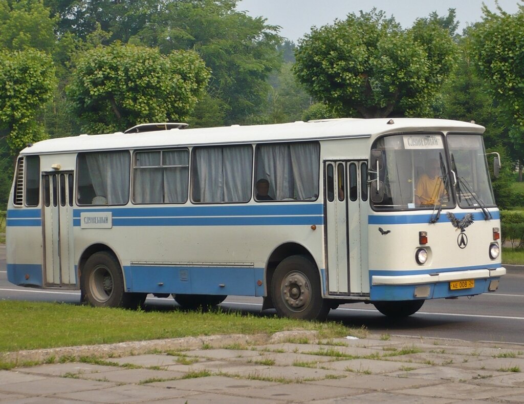 Автобус детства из Советского Союза, ЛАЗ 695 | Техника времен СССР | Дзен