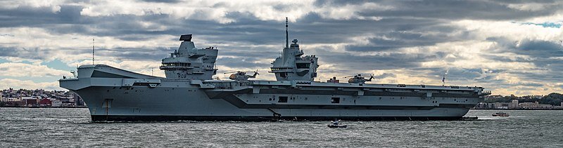 HMS Queen Elizabeth во время приемочных испытаний в Нью-Йорке / Источник https://clck.ru/asJi5