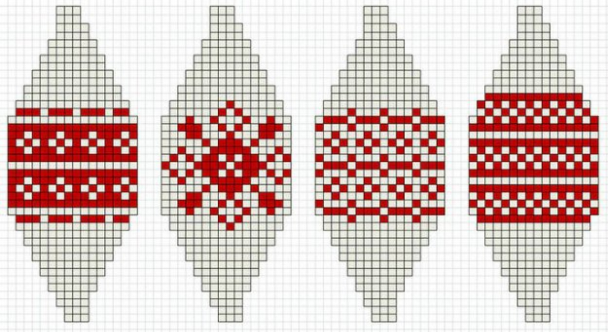 Схема новогоднего шарика. Схемы вязания новогодних шаров. Жаккард для новогодних шаров. Новогодние шары спицами схемы. Жаккард на новогодние шары.