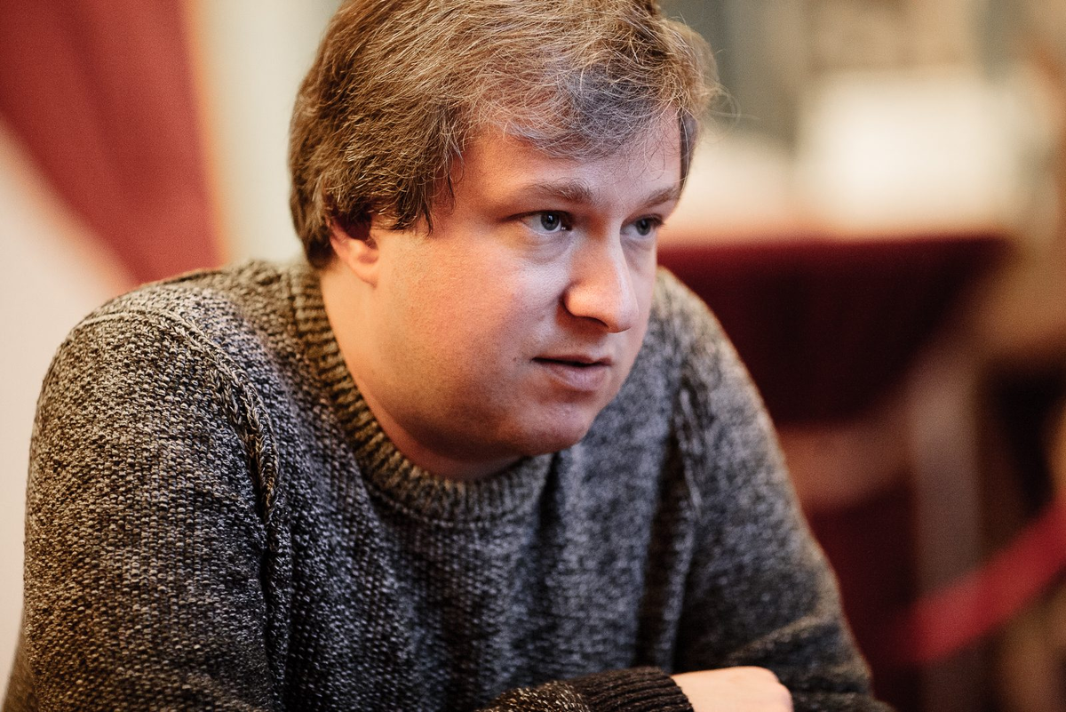 Трансляция "Встреча с Антоном Долиным". Место проведения - Всероссийская государ