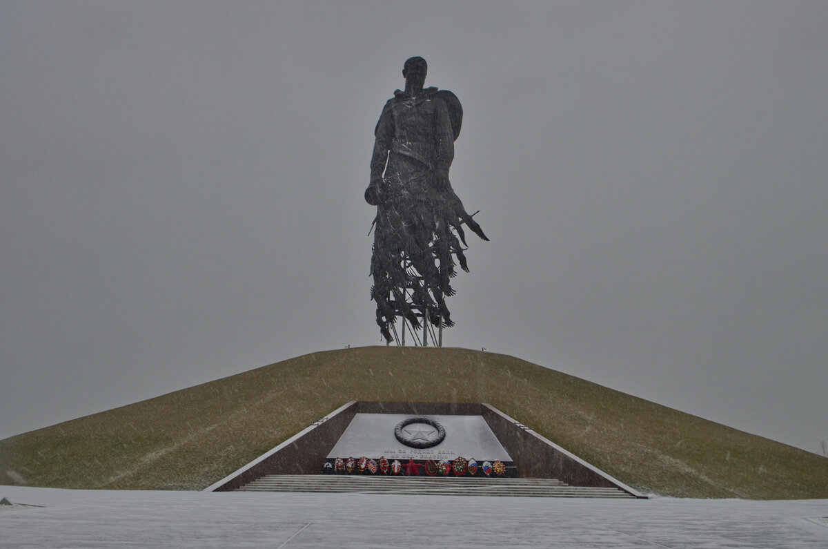 мемориал ржев журавли. памятник ржев памятник советскому солдату. мемориал подо ржевом. ржев мемориал советскому солдату. ржев мемориал советскому солдату.