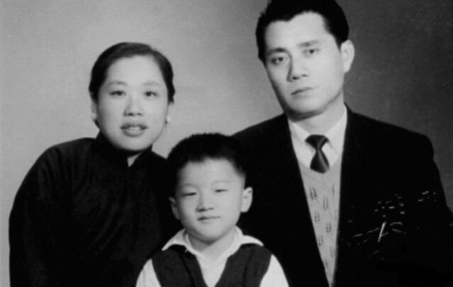 Джеки Чан как же сейча с поживает кумир многих людей его биография и личная жизнь