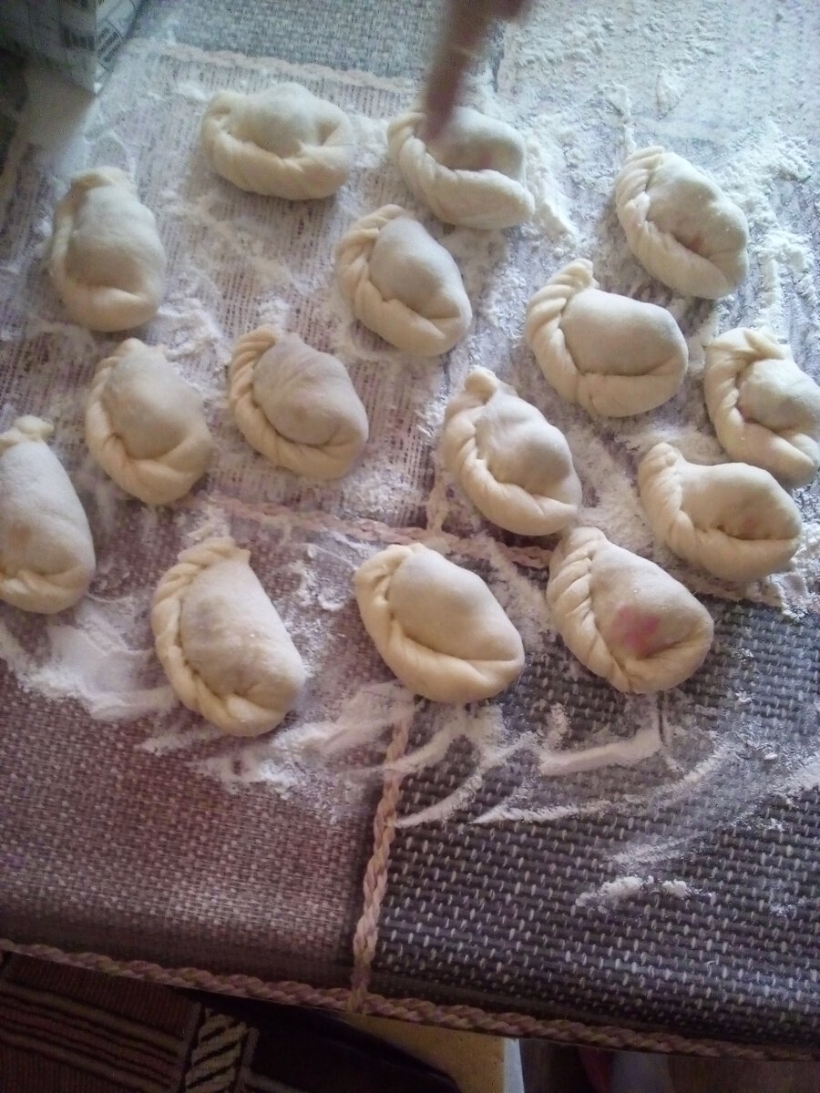 Вареники-вкуснятина, которую готовить полдня надо