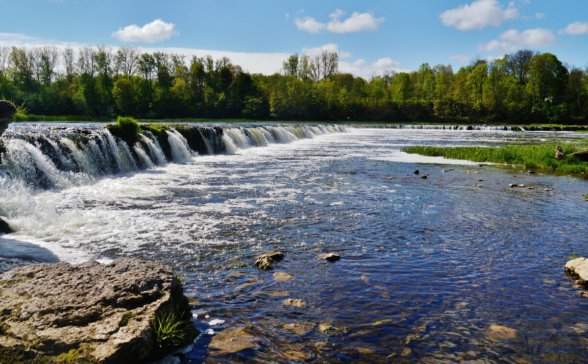 Вентас Румба водопад в Латвии