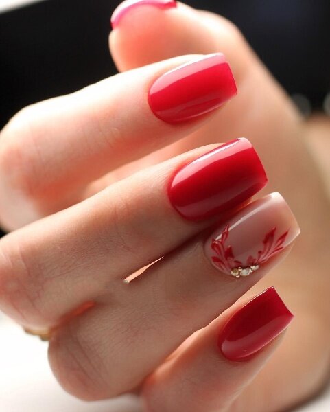 Классический красный 💅