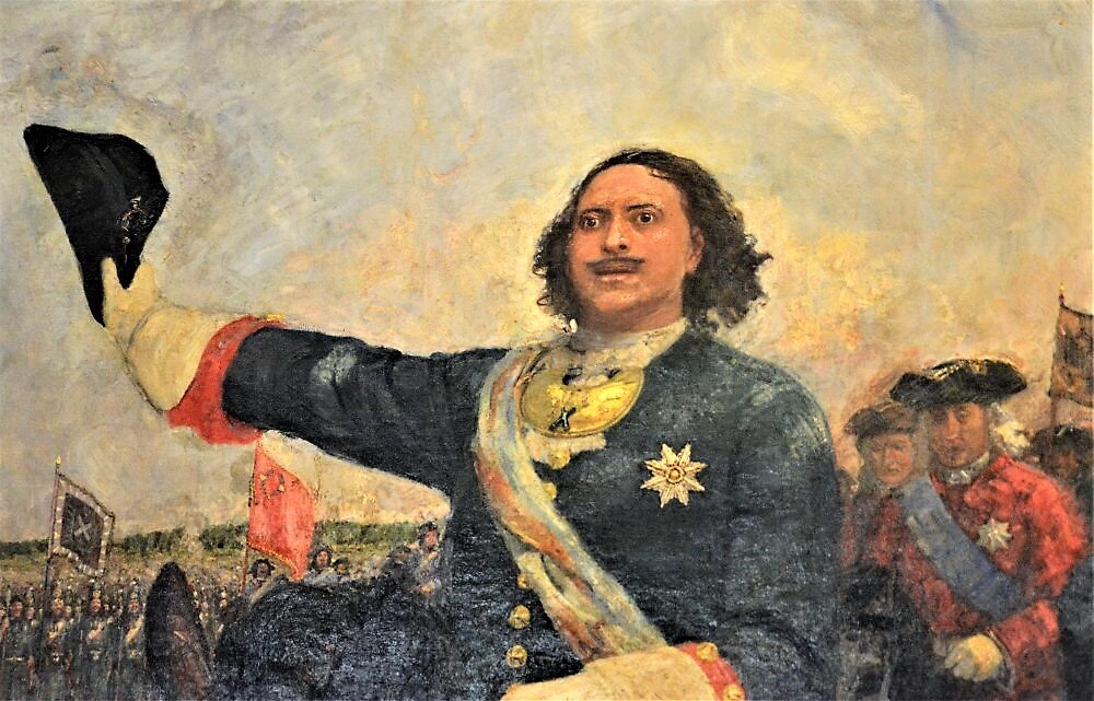 Толпой любимцев окруженный, Выходит Петр. Его глаза Сияют. Лик его ужасен. Движенья быстры. ... Он прекрасен. Он весь как божия гроза 
А.С. Пушкин