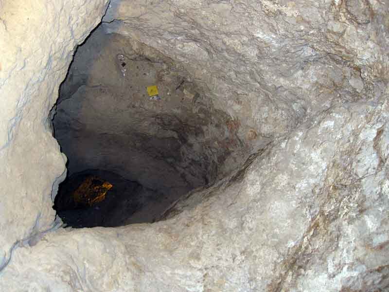 Туннель, найденный Уорреном