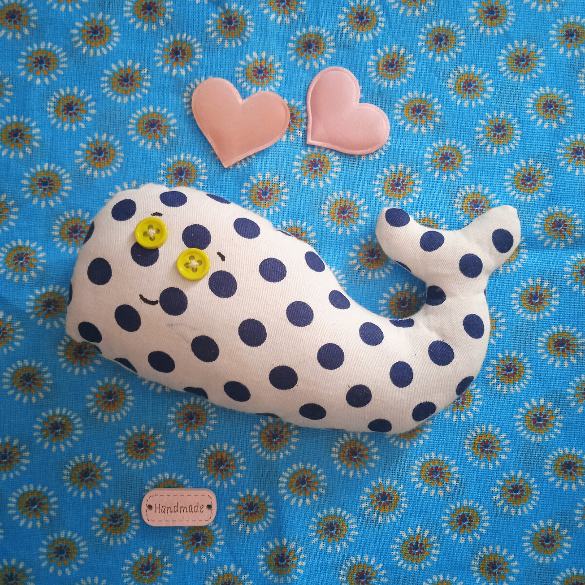 Кит) Некоторые игрушки стали любимыми и вид у них уже соответствуюший)