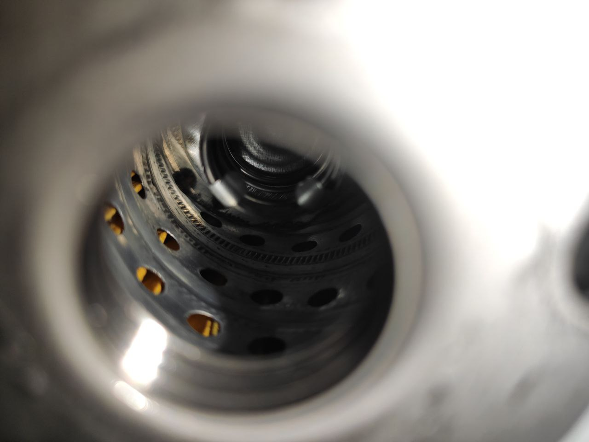 "оригинал" для китайского рынка