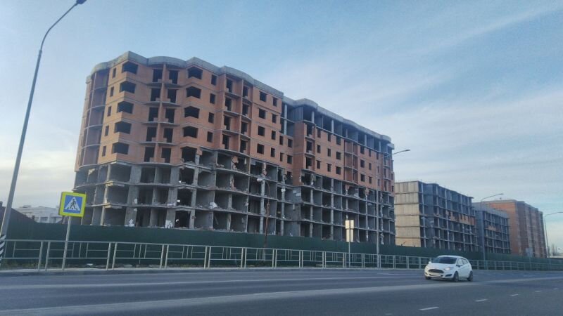 Долгострои на Симферопольском шоссе