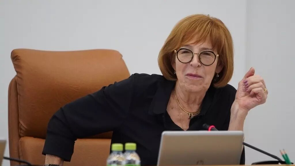     Наталия Фирюлина стала кандидатом на должность спикера горсовета. В прошлом созыве городского парламента она также занимала этот пост.