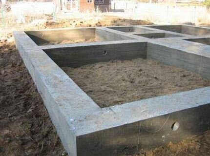  На фото – ленточная конструкция.