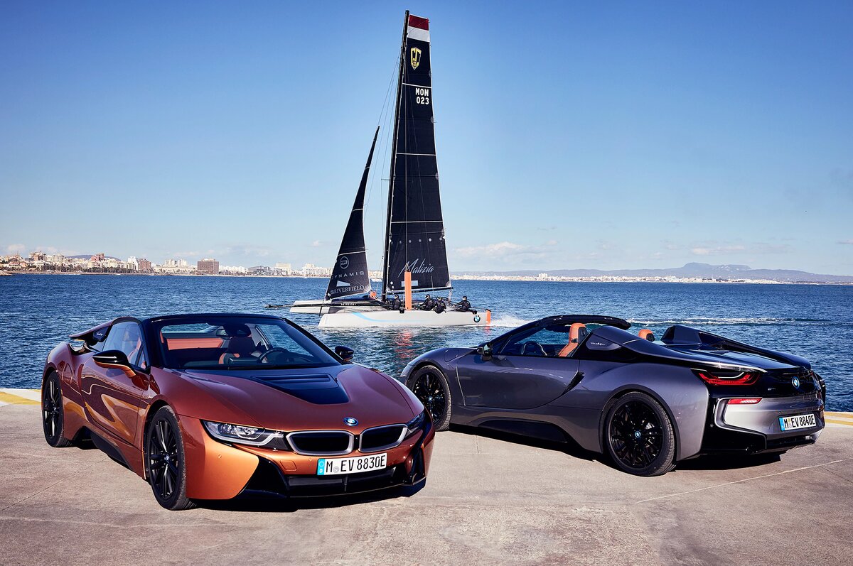 Жизнь машна. BMW i8 Roadster Black. BMW i8 Roadster Majorca. BMW i8 Roadster черный. BMW i8 Roadster Lambo.