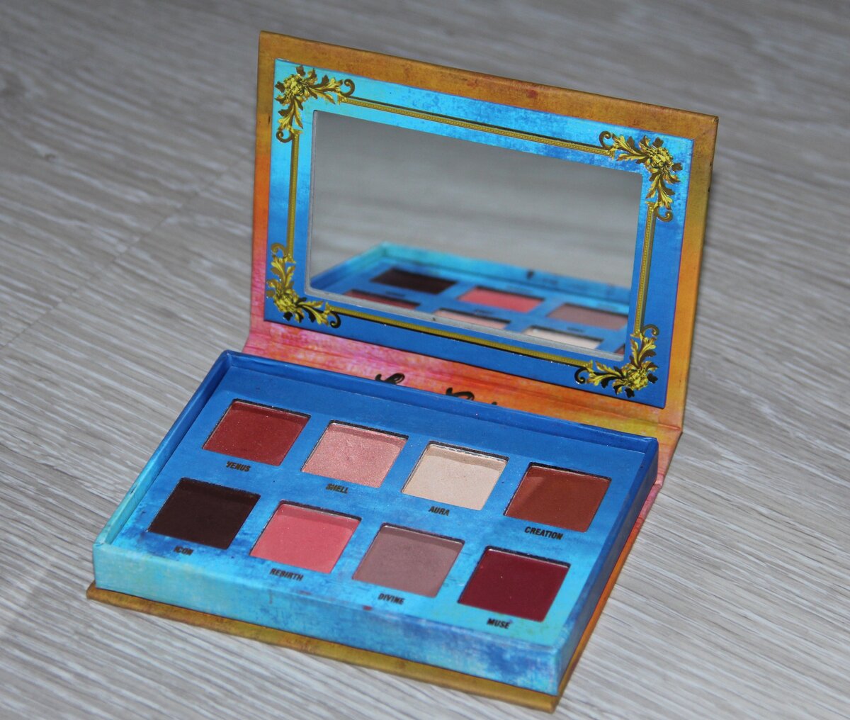 Venus: The Grunge Palette