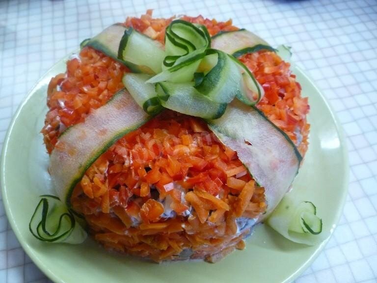Салат подарок