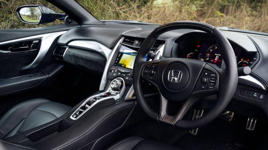 Acura NSX 2022 салон