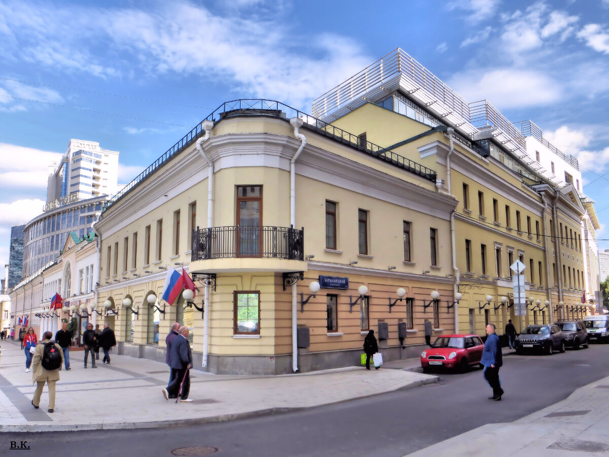 Смоленская площадь дом