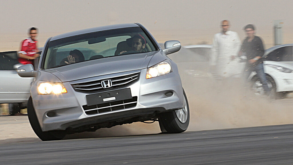 https://www.flatout.com.br/tafheet-ou-hajwalah-o-perigoso-mundo-do-drift-ilegal-na-arabia-saudita/