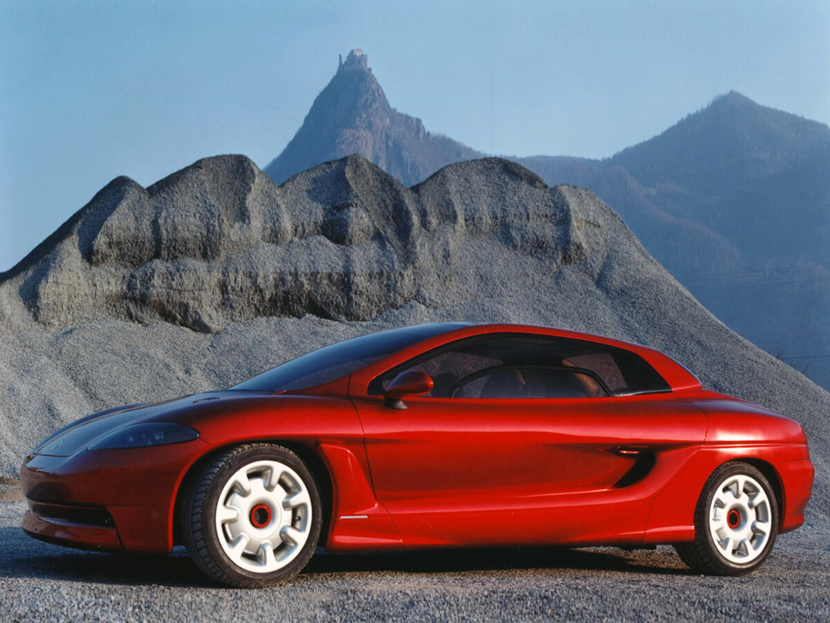 Машина Bertone Birusa