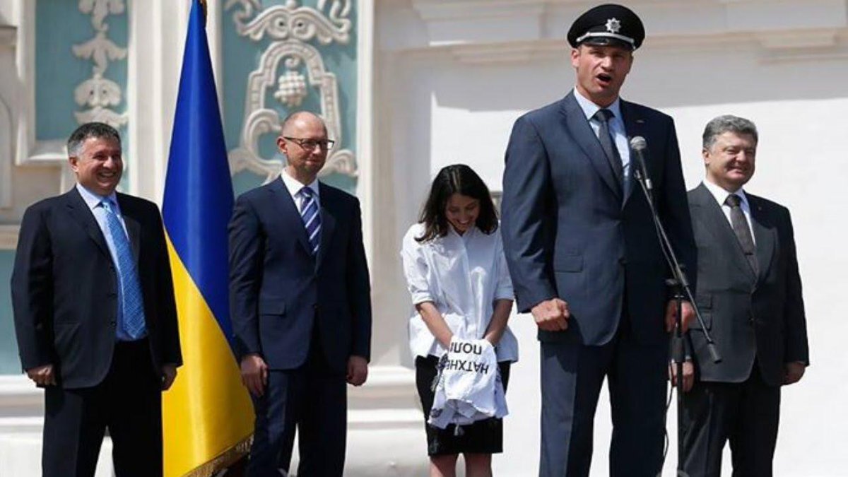 Выступления Виталия радуют многих.
