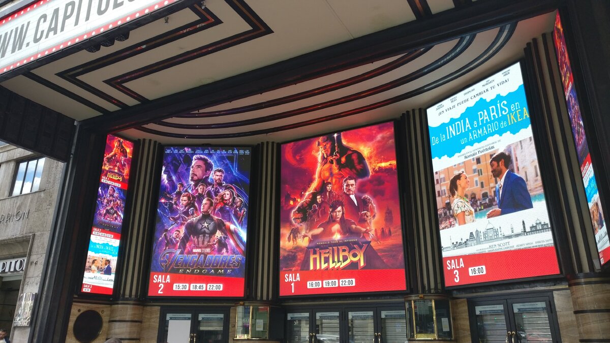 тц капитолий марьина роща. киносфера imax экран. капитолий метро университет кинотеатр. капитолий кинотеатр завтра. капитолий кинотеатр завтра.