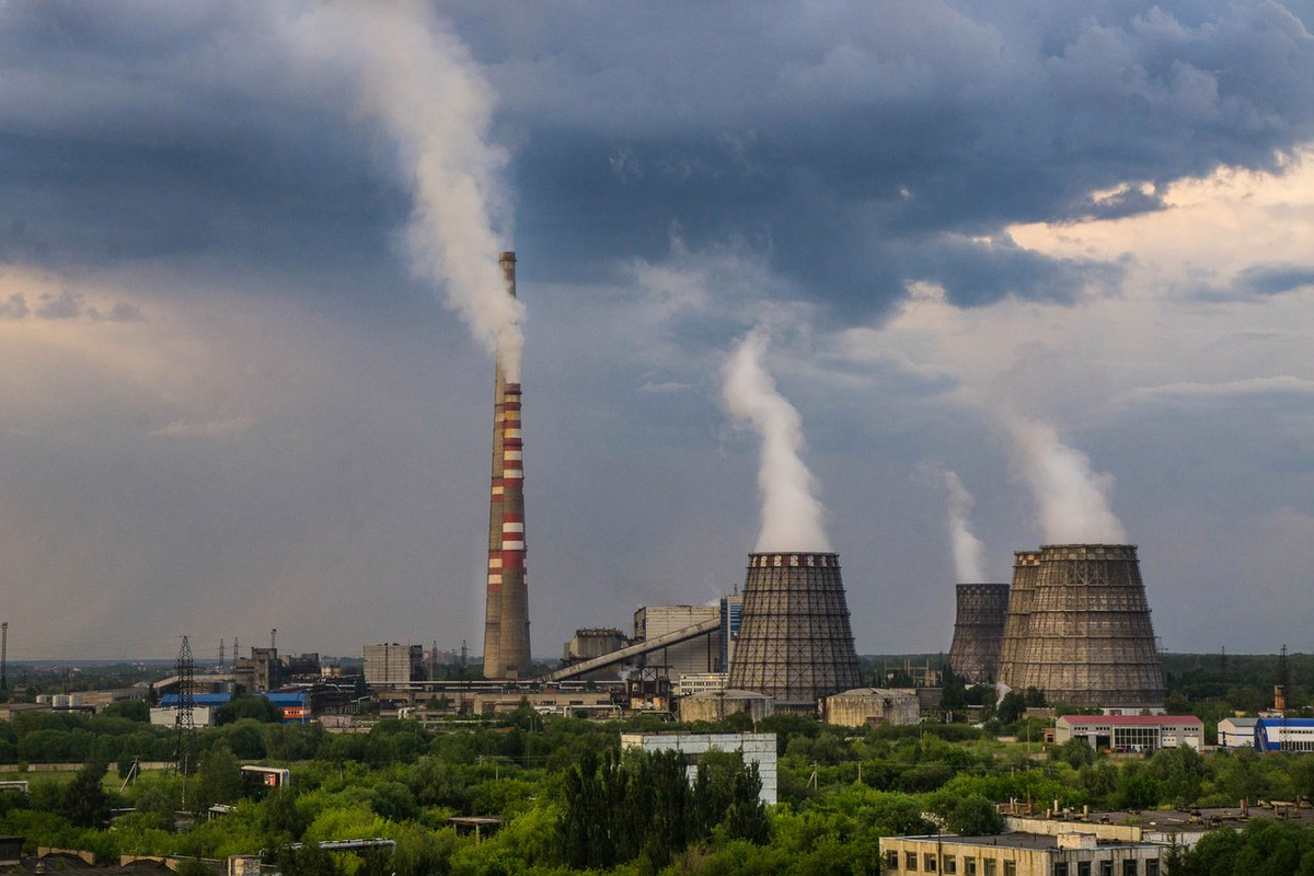 Тепловая электростанция перевод. Самое высокое сооружение в Омске.