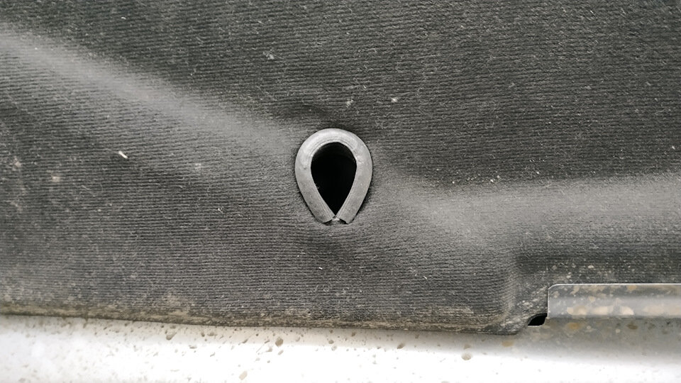 Готовое отверстие