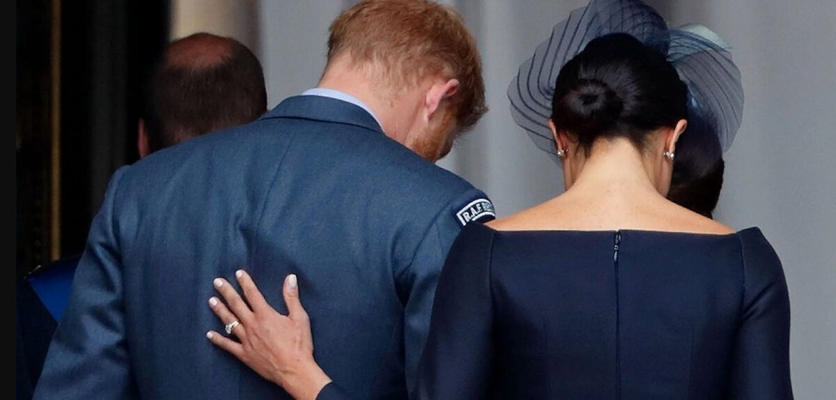Все то, от чего отказался принц Гарри, чтобы остаться с Меган Маркл вдвоем.