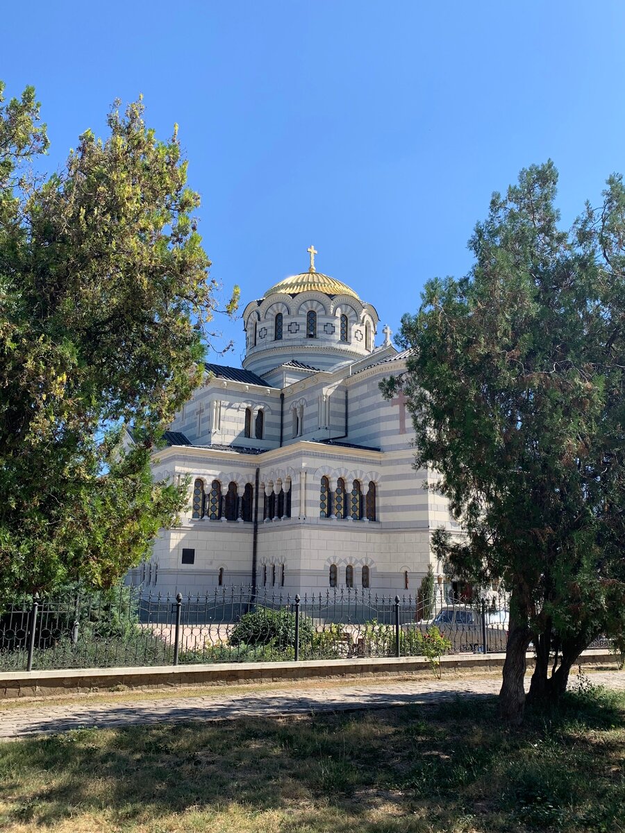 херсонесский собор севастополь. храм георгия победоносца в крыму мыс фиолент. свято георгиевский монастырь мыс фиолент. святыни крыма. храм святого архистратига михаила (ореанда).