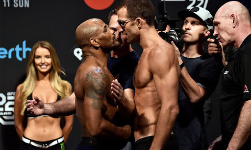 Ромеро и Рокхольд на дуэли взглядов