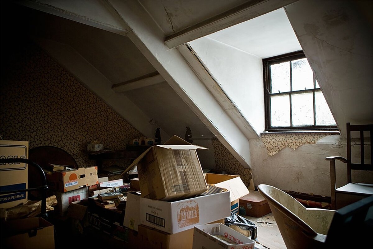 В этом лондонском доме чердак был заброшен Источник https://clck.ru/Xmq7h