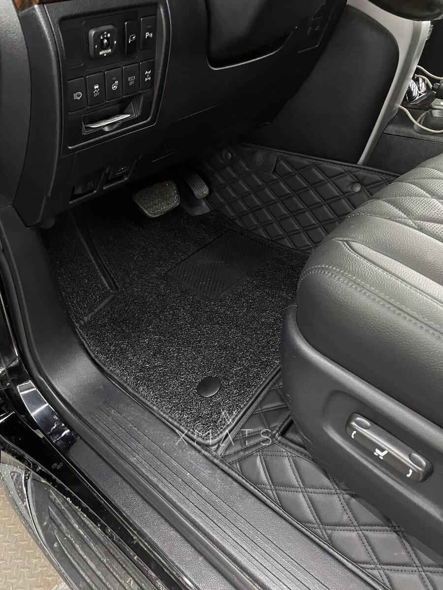 3D коврики из экокожи на Toyota Land Cruiser 200