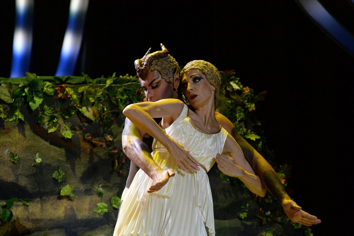 ИЛЗЕ ЛИЕПА И НИКОЛАЙ ЦИСКАРИДЗЕ. ГАЛА-КОНЦЕРТ В КРЕМЛЁВСКОМ ДВОРЦЕ, 2013 ГОД. ФОТО: ANATOLY LOMOHOV RUSSIAN LOOK/GLOBALLOOKPRESS.