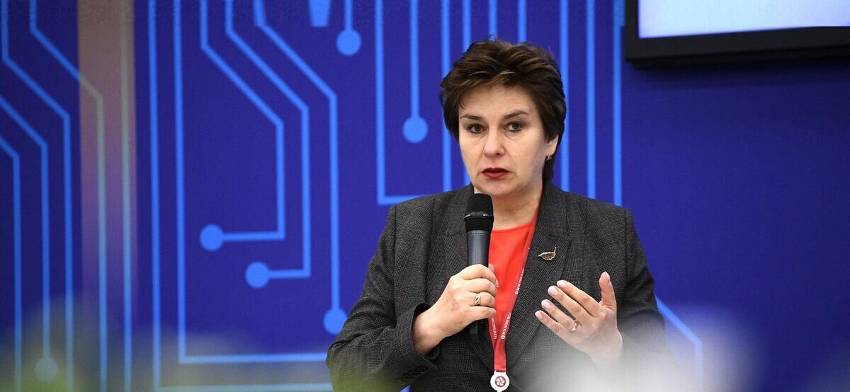    Руководитель Федеральной службы по надзору в сфере здравоохранения (Росздравнадзор) Алла Самойлова на ПМЭФ-2021© РИА Новости / Алексей Майшев