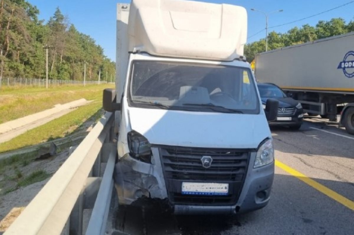    Под Воронежем виновник массового ДТП скрылся с места происшествия