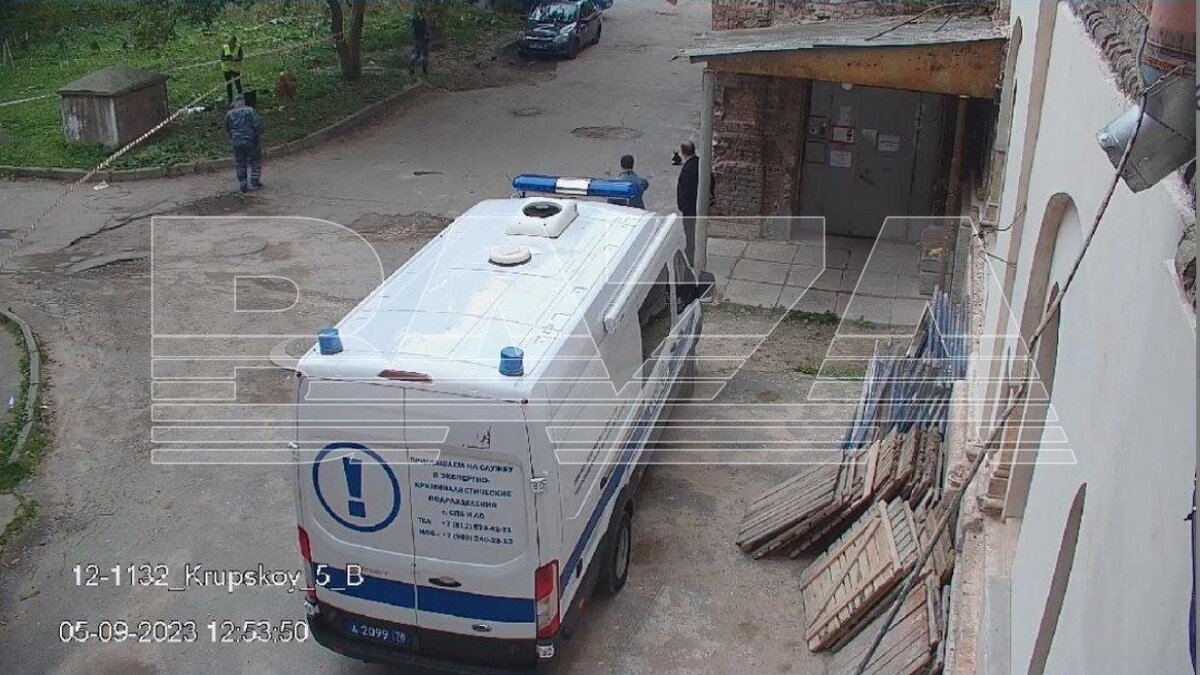     У военного комиссариата Невского района рвануло СВУ, начиненное порохом.