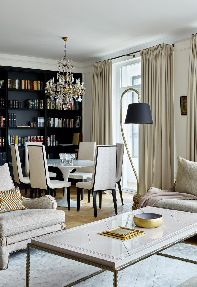 Вид на столовую зону.